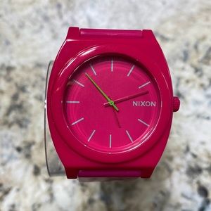 Nixon The Time Teller pink analog wristwatch💓